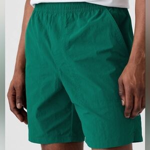 GAP Men's Hybrid Easy Shorts New Size Medium